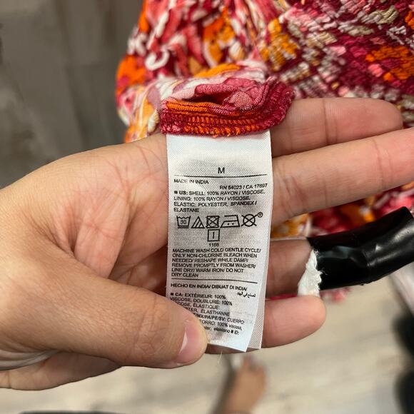 Old Navy Floral Crinkle Babydoll Halter Top Pink Y2K Beachy Summer Womens Medium - Picture 6 of 9